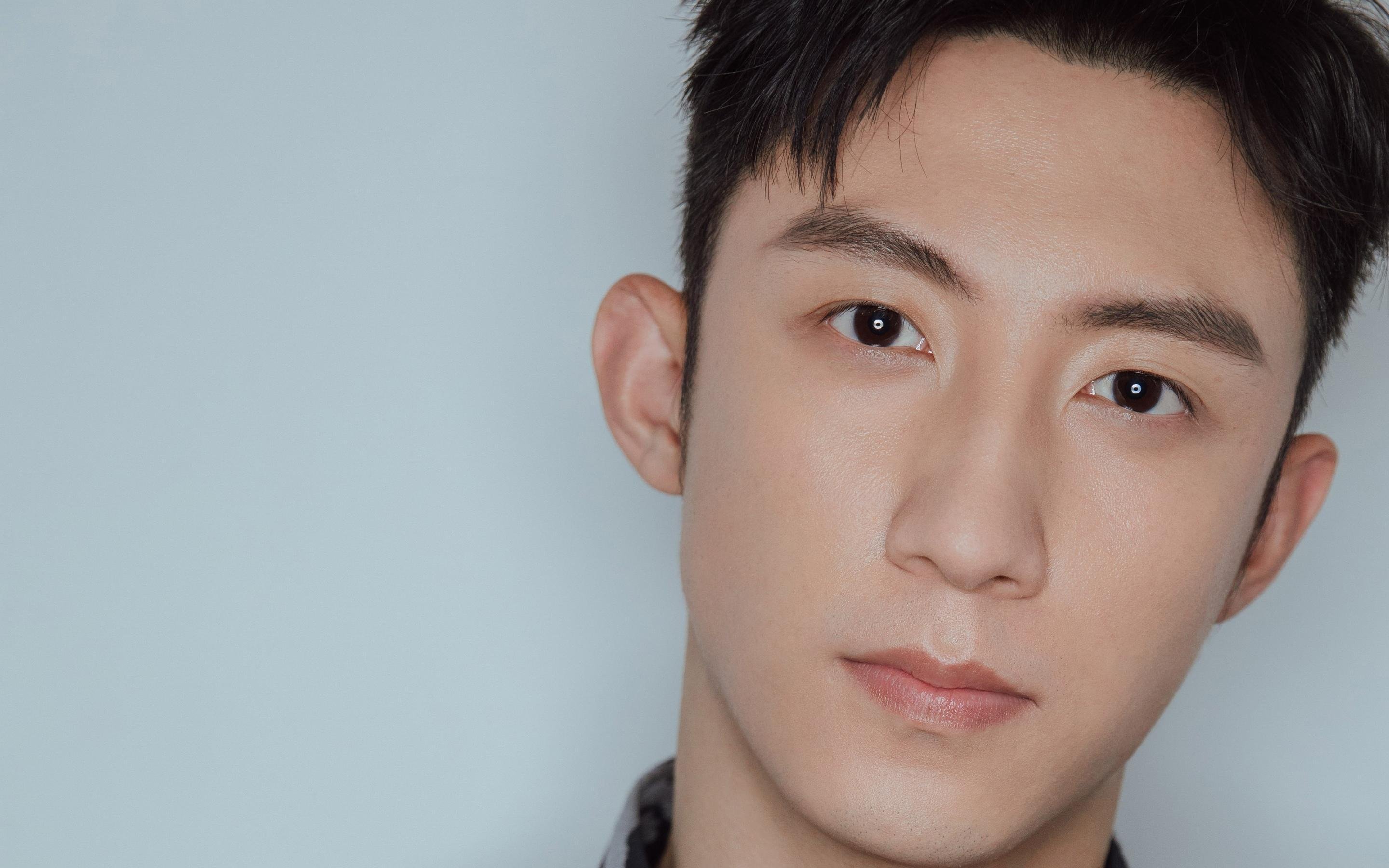 公牛完封凯尔特人,系列赛焦点战中德罗赞篮下统治全场,公牛对凯尔特人罗斯惊艳