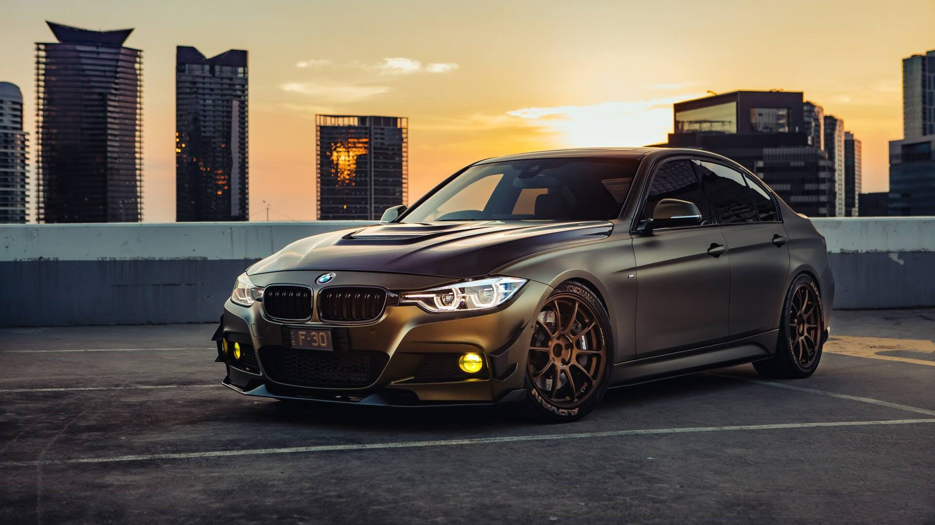 kaiyun中国官方网站-国足队员比赛坚韧拼搏，不畏艰难，国足优秀